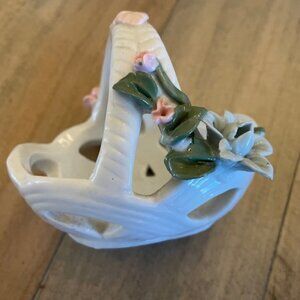 Vintage Porcelain / Ceramic mini Basket with intricate Floral Design 4" x 4" x 4